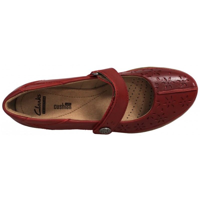 everlay bai clarks
