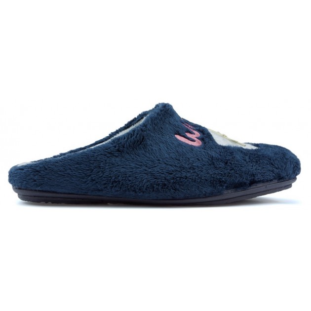 Le sneaker vanno a casa VULLADI LOVE MARINO Le sneaker vanno a casa VULLADI LOVE MARINO