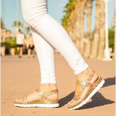 SANDALI PANAMA JACK SELMA TROPICAL FLORAL_TAUPE