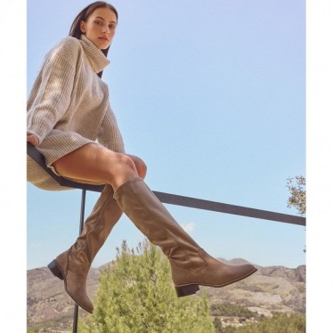 Stivali alti da donna by PEDRO MIRALLES 28161 in camoscio elasticizzato TAUPE