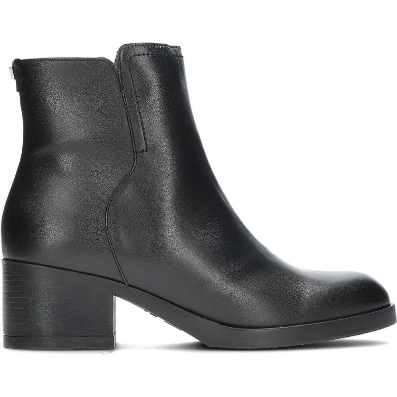 Stivaletti da donna Wonders G-6240 Isy NEGRO